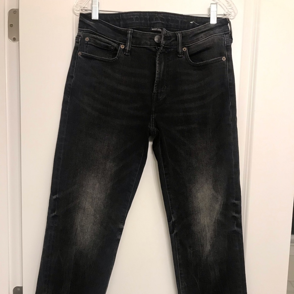 American Eagle Outfitters men’s jeans 🦅